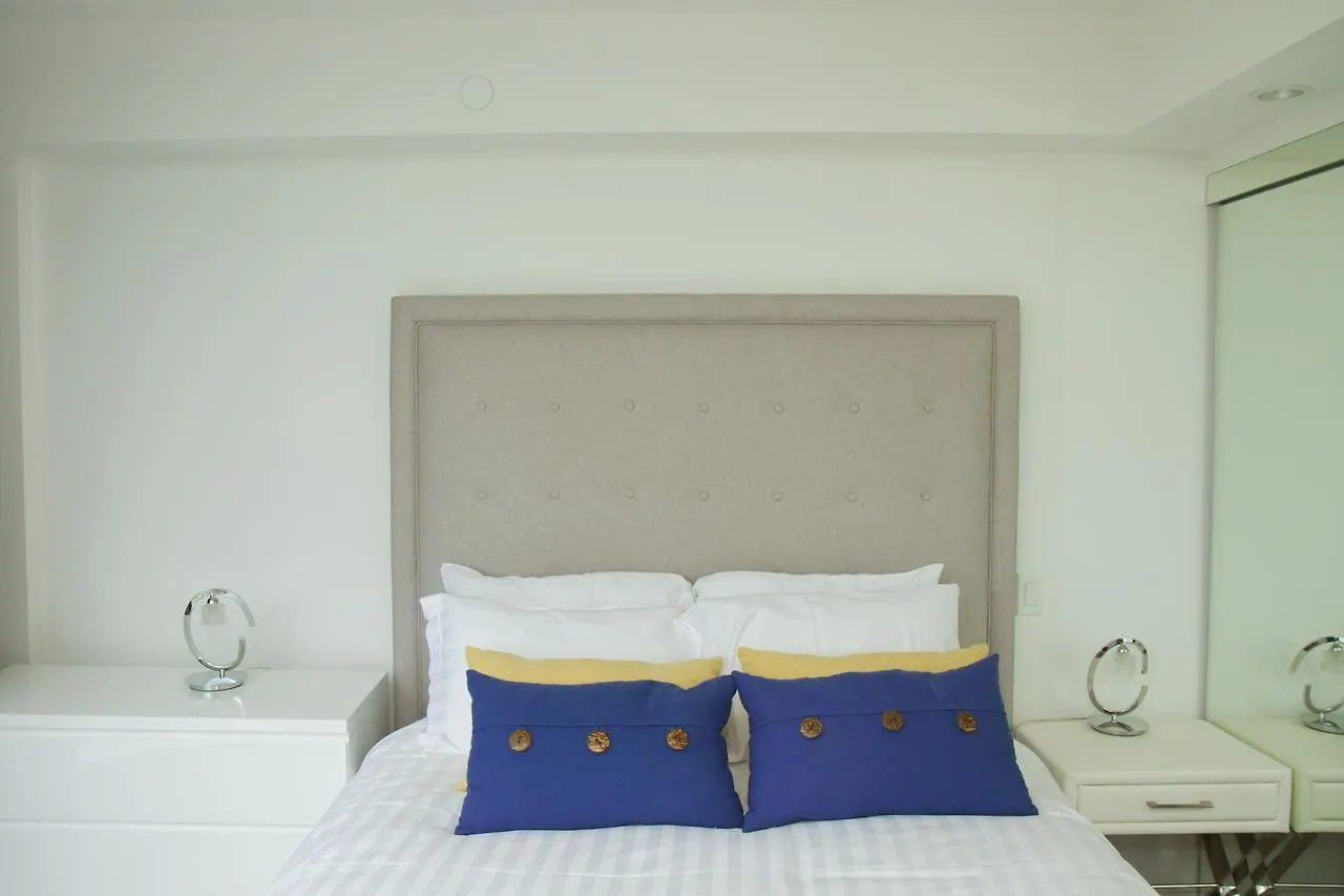 Avalon Suites Yorkville Toronto